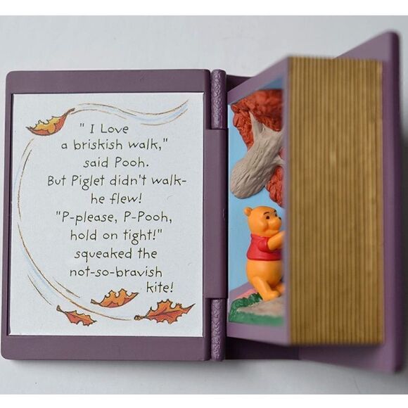 Hallmark 2000 Ornament A Blustery Day # 3 Winnie The Pooh Series NEW Vintage - Picture 4 of 8